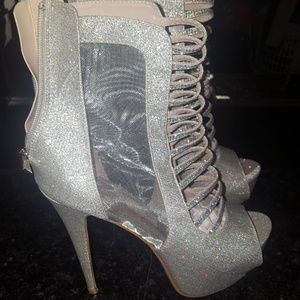 Silver glitter platform boots